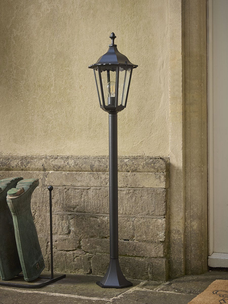 Luz Pathfinder da Casa da Carruagem