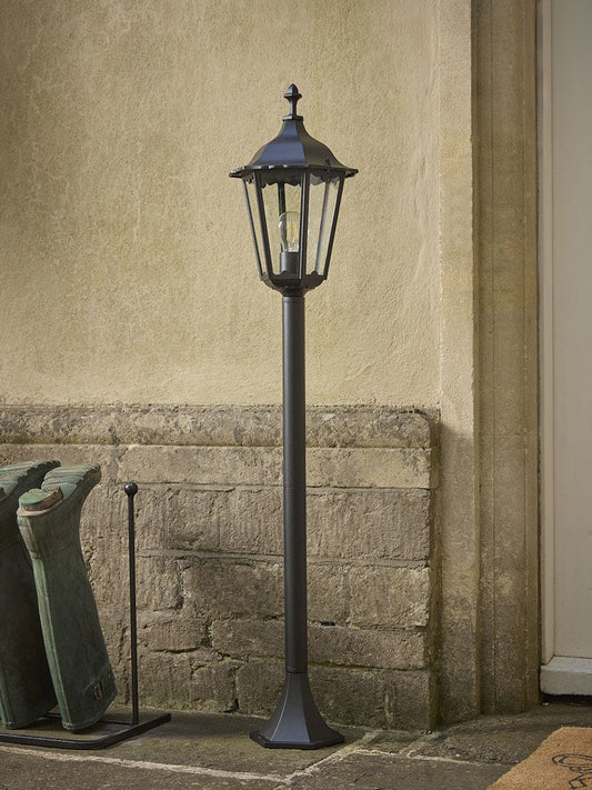 Luz Pathfinder da Casa da Carruagem